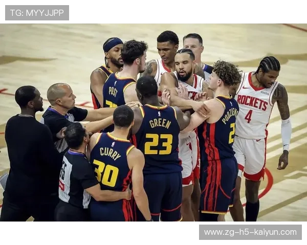 勇士季后赛准备：外线跑位的持续创新将是对手难以应对的利器